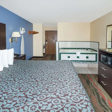 Days Inn by Wyndham Springfield
