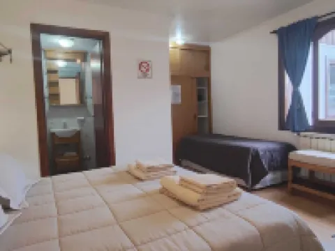 密斯登科盆住宿加早餐旅館 烏斯懷亞酒店