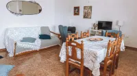 Apartament in Fron of the Sea.