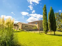 伯爵之家在皮恩扎 薩爾泰阿諾酒店