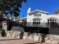 Apart Hostería Plaza Hotels near Estacion Shopping Eden