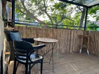 The Urban Chalet - 2성급