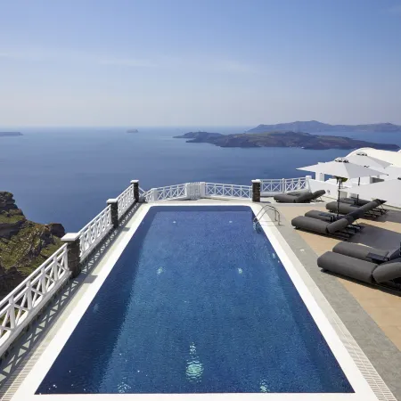 Petit Palace Suites