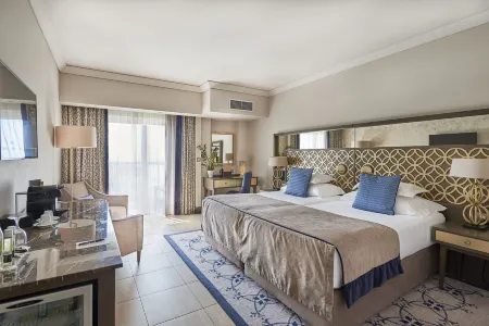Dona Filipa Hotel