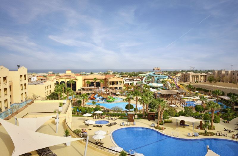 Coral Sea Aqua Club Resort