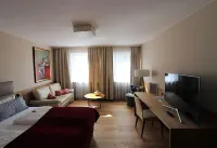 Maxhotel Hotels in Wasserburg am Bodensee