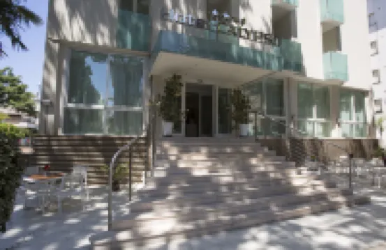 โรงแรมคาลิปโซ โรงแรมใน