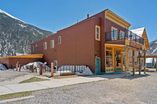 The Bent Elbow Hotels in Silverton