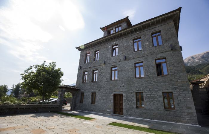Villa Permet