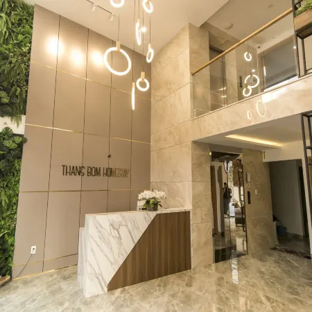 Aha Thang BOM Apartment Da Nang Отели рядом с достопримечательностью «Пляж Nam O»