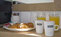 Deluxe City Hotel