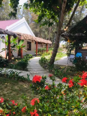 Hoi An Blue Seaside Homestay Hotels in Dien Ban