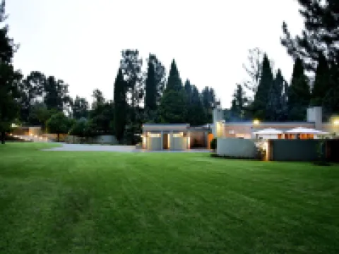 Five O'Clock Zen Boutique Guest House Hotels in Centurion