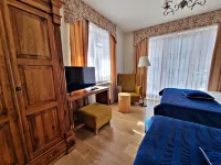 Domek Gabi z balią w Ogrodzie Hotels in Poronin