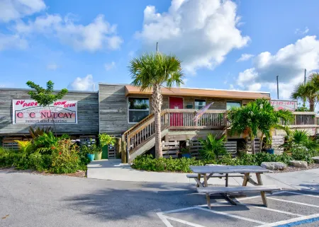 Aqua Lodges at Coconut Cay RV and Marina