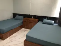 Bening Asri Guesthouse Hoteles en Benda