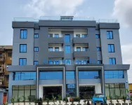 Geneva Hôtel Hotels near Douala General Hospital.