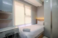 Fully Furnished with Cozy Design 2Br Apartment Transpark Cibubur - parking