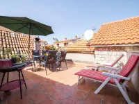Seafront Villa with Furnished Sun Terrace, Close to the Beach - Villas