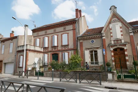 Villa Bellevue Отели в г. Альби