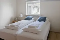 South Central Guesthouse - С бассейном