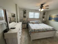 Dockside 505-2 bedroom condo with Beautiful views