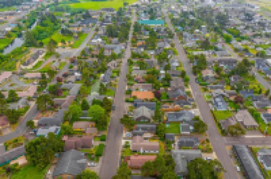 Modern Kitchen and Cozy Backyard Oasis - Inviting Coastal Retreat