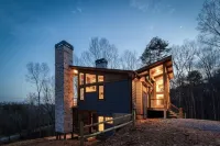 Stunning Mountain Escape with Hot Tub & Tesla Charger Hotels in Blue Ridge