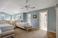 Spacious Wrap-Around Porch and Community Pool - Charming Retreat
