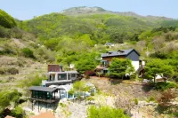 Miryang Pine Tree Pool Villa Pension
