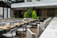 Rand Tower Hotel, Minneapolis, a Tribute Portfolio Hotel - Bữa sáng