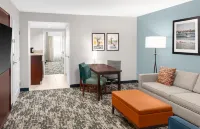Embassy Suites by Hilton Fort Myers Estero - 3-Star