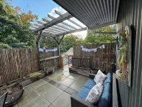 Best location! King bed master suite with private rooftop patio and steam room.