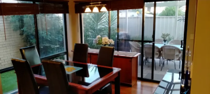 Cozy 3-Bed Townhouse in Palmyra - Perfect for Families