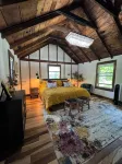 Charming cozy RIVERFRONT cottage on the Piney River. A little slice of heaven!
