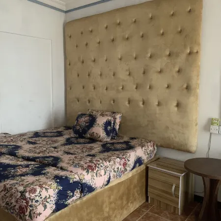 New Travellers Lodge