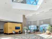 Spacious Sea View Apartment โรงแรมในไฮฟา