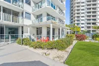Boulevard Towers on Broadbeach