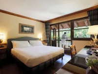 QC Hotel Monte Bianco Hotels near Checrouit