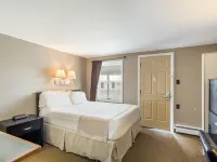 Quality Inn & Suites Hotels in Gorham