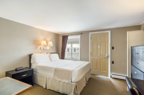 Quality Inn & Suites Hôtels à : 