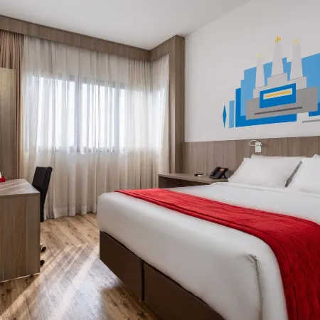 Ramada Encore by Wyndham Osasco