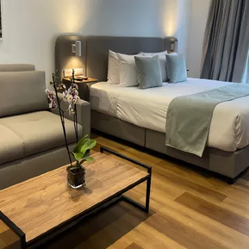 Vou Suites Hotels near Suba