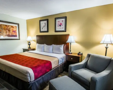 Econo Lodge Cocoa Beach - Near the Port Hotels in Cocoa Beach