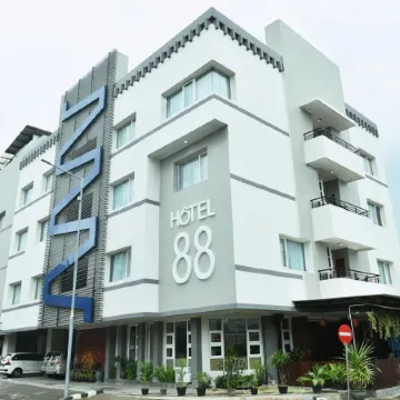 Hotel 88 Jember by WH