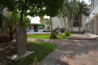 Zenharmony Suites Hotels in Versalles