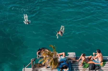 Bambuda Bocas Town Отели рядом с достопримечательностью «Колон»