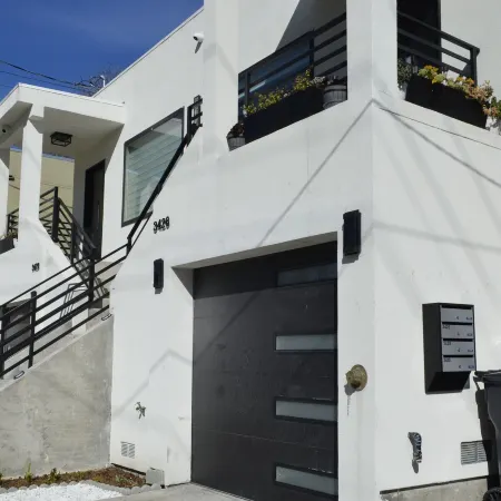 Dimond Abode Vacation Rental