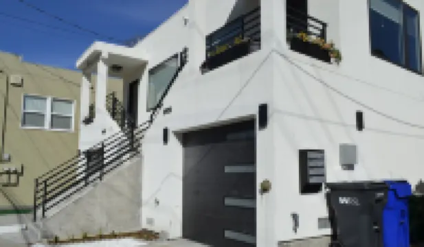 Dimond Abode Vacation Rental