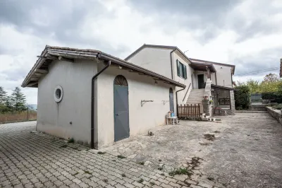 #914 Home - Irpinia Hôtels à : Nusco